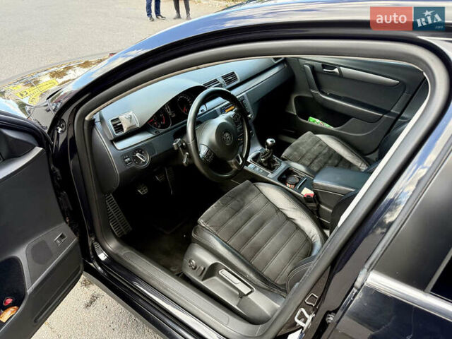 Черный Фольксваген Пассат, объемом двигателя 1.6 л и пробегом 261 тыс. км за 10000 $, фото 18 на Automoto.ua