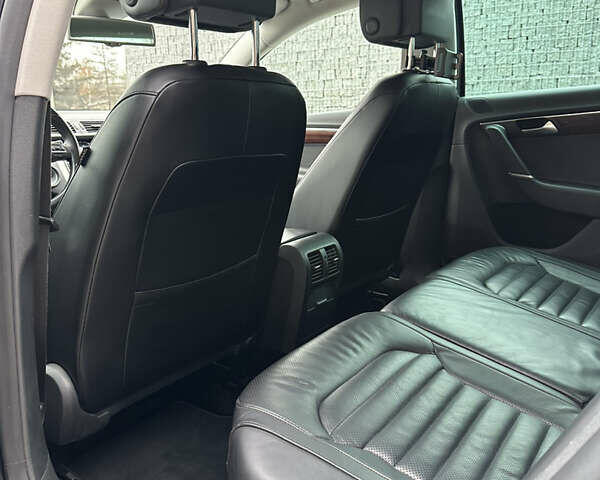 Черный Фольксваген Пассат, объемом двигателя 2 л и пробегом 227 тыс. км за 13500 $, фото 57 на Automoto.ua