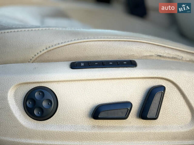 Черный Фольксваген Пассат, объемом двигателя 1.98 л и пробегом 303 тыс. км за 9300 $, фото 39 на Automoto.ua