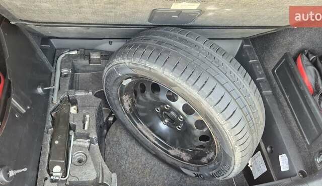 Черный Фольксваген Пассат, объемом двигателя 1.6 л и пробегом 366 тыс. км за 8300 $, фото 10 на Automoto.ua