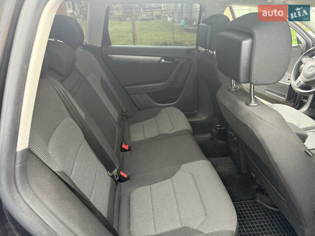 Черный Фольксваген Пассат, объемом двигателя 2 л и пробегом 291 тыс. км за 10800 $, фото 6 на Automoto.ua