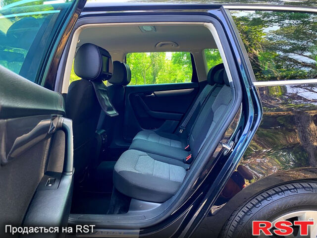 Черный Фольксваген Пассат, объемом двигателя 1.4 л и пробегом 222 тыс. км за 9800 $, фото 7 на Automoto.ua