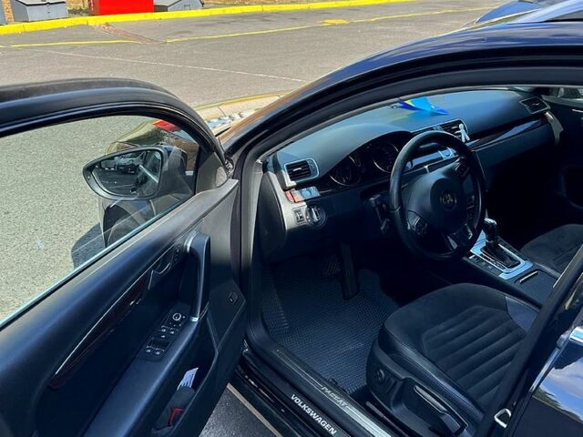 Черный Фольксваген Пассат, объемом двигателя 2 л и пробегом 318 тыс. км за 10200 $, фото 6 на Automoto.ua