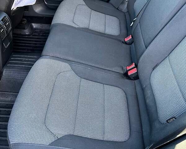 Чорний Фольксваген Пассат, об'ємом двигуна 1.97 л та пробігом 330 тис. км за 10500 $, фото 18 на Automoto.ua