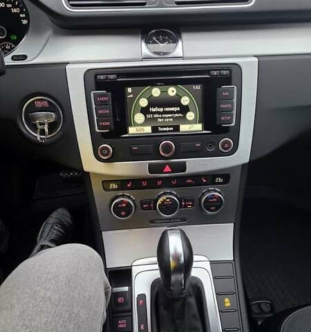 Чорний Фольксваген Пассат, об'ємом двигуна 2 л та пробігом 285 тис. км за 12800 $, фото 34 на Automoto.ua