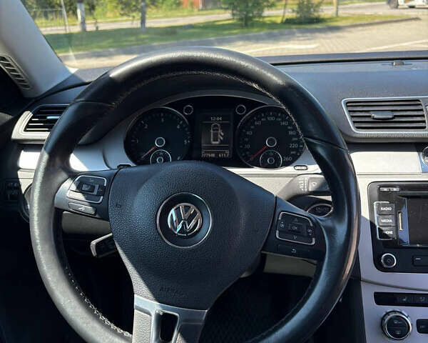 Черный Фольксваген Пассат, объемом двигателя 2 л и пробегом 277 тыс. км за 10400 $, фото 1 на Automoto.ua