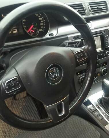 Черный Фольксваген Пассат, объемом двигателя 2 л и пробегом 380 тыс. км за 11200 $, фото 5 на Automoto.ua