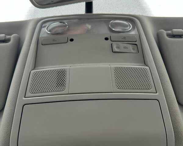 Чорний Фольксваген Пассат, об'ємом двигуна 1.6 л та пробігом 317 тис. км за 10200 $, фото 26 на Automoto.ua