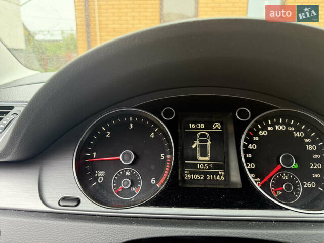 Черный Фольксваген Пассат, объемом двигателя 2 л и пробегом 291 тыс. км за 10800 $, фото 10 на Automoto.ua