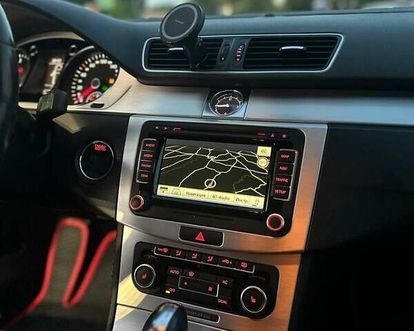 Черный Фольксваген Пассат, объемом двигателя 2 л и пробегом 285 тыс. км за 12000 $, фото 13 на Automoto.ua