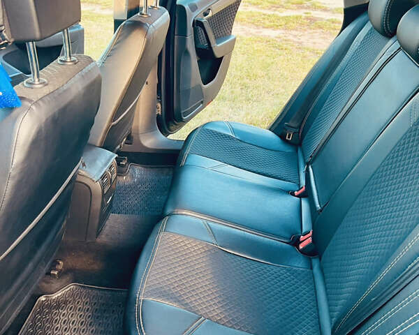 Черный Фольксваген Пассат, объемом двигателя 1.4 л и пробегом 264 тыс. км за 9000 $, фото 11 на Automoto.ua