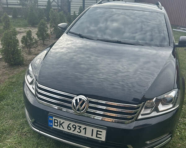 Черный Фольксваген Пассат, объемом двигателя 1.97 л и пробегом 321 тыс. км за 10200 $, фото 15 на Automoto.ua