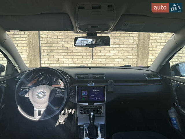 Чорний Фольксваген Пассат, об'ємом двигуна 1.97 л та пробігом 328 тис. км за 9900 $, фото 13 на Automoto.ua