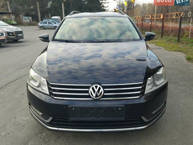 Черный Фольксваген Пассат, объемом двигателя 1.8 л и пробегом 165 тыс. км за 10799 $, фото 15 на Automoto.ua