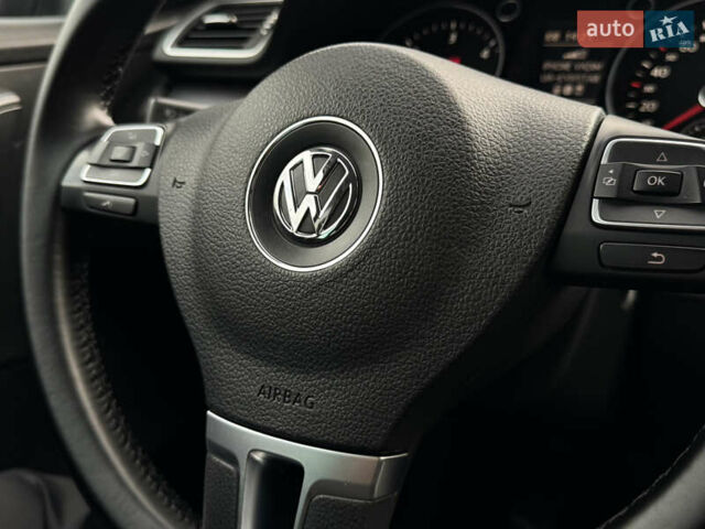 Чорний Фольксваген Пассат, об'ємом двигуна 2 л та пробігом 231 тис. км за 12500 $, фото 46 на Automoto.ua