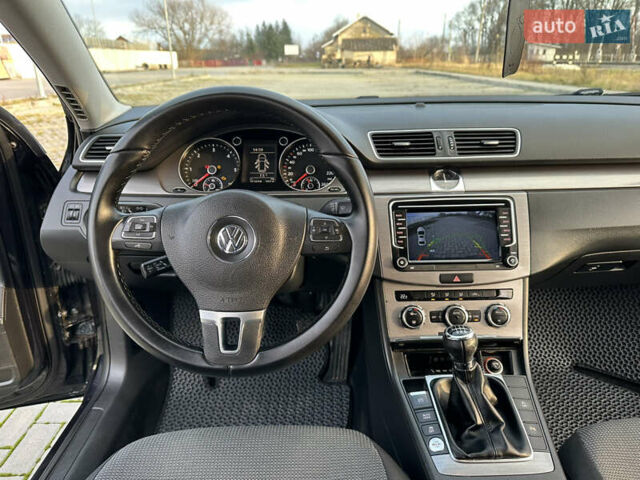 Чорний Фольксваген Пассат, об'ємом двигуна 2 л та пробігом 254 тис. км за 10600 $, фото 21 на Automoto.ua