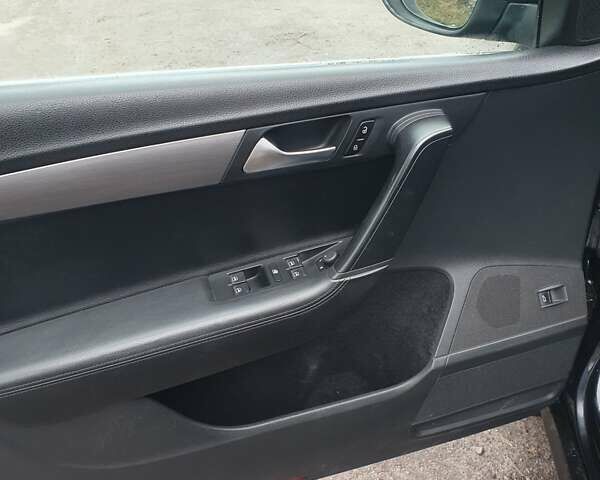 Черный Фольксваген Пассат, объемом двигателя 1.4 л и пробегом 274 тыс. км за 7700 $, фото 28 на Automoto.ua