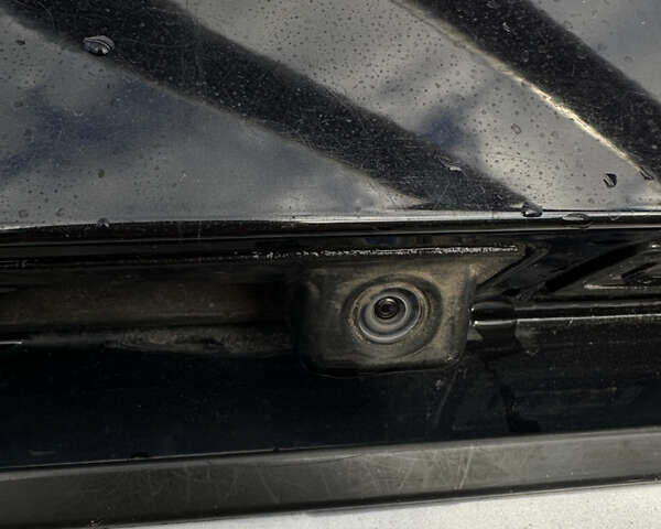 Чорний Фольксваген Пассат, об'ємом двигуна 2 л та пробігом 217 тис. км за 9999 $, фото 8 на Automoto.ua