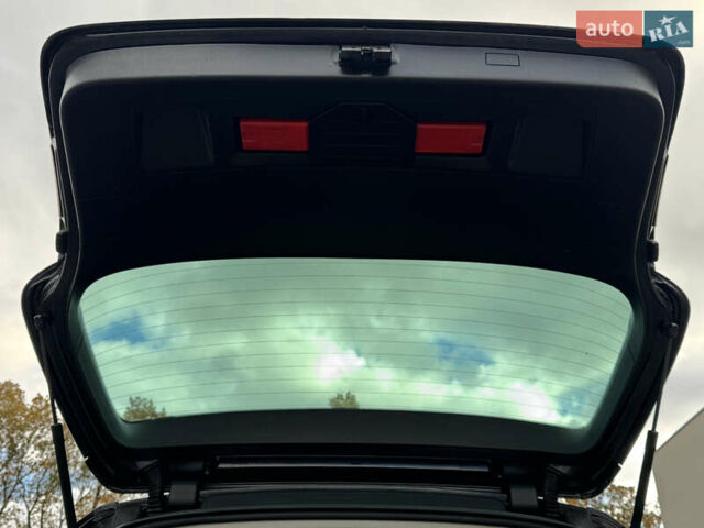 Чорний Фольксваген Пассат, об'ємом двигуна 2 л та пробігом 231 тис. км за 12500 $, фото 24 на Automoto.ua