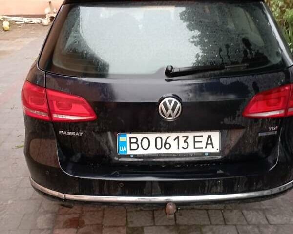 Черный Фольксваген Пассат, объемом двигателя 1.6 л и пробегом 297 тыс. км за 10400 $, фото 2 на Automoto.ua