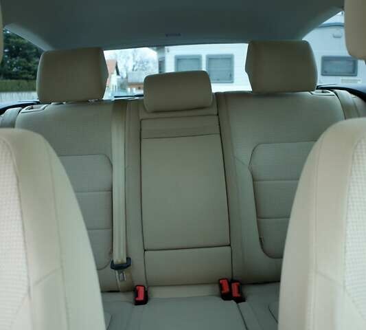 Черный Фольксваген Пассат, объемом двигателя 2 л и пробегом 180 тыс. км за 8687 $, фото 10 на Automoto.ua