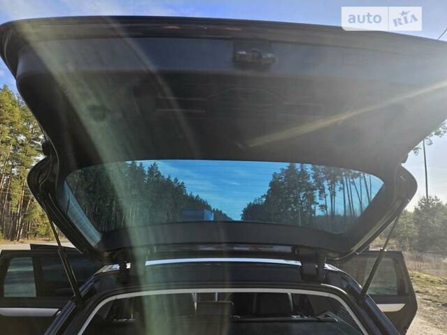 Черный Фольксваген Пассат, объемом двигателя 2 л и пробегом 289 тыс. км за 13700 $, фото 33 на Automoto.ua