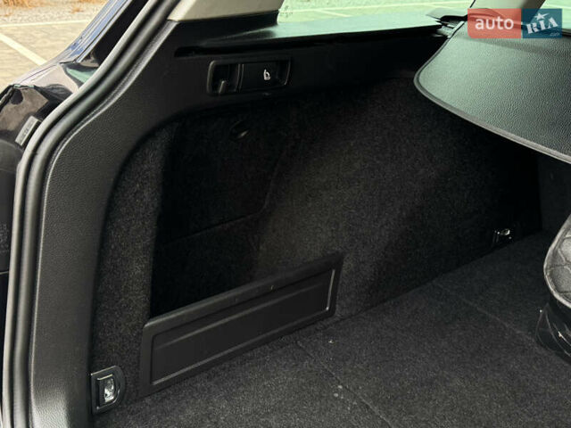 Чорний Фольксваген Пассат, об'ємом двигуна 2 л та пробігом 231 тис. км за 12500 $, фото 26 на Automoto.ua