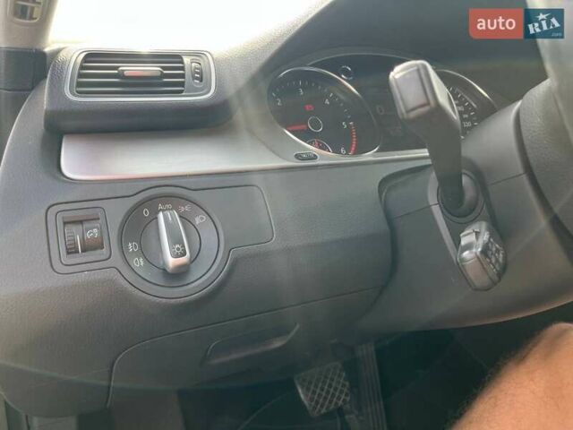 Чорний Фольксваген Пассат, об'ємом двигуна 1.97 л та пробігом 294 тис. км за 13000 $, фото 39 на Automoto.ua