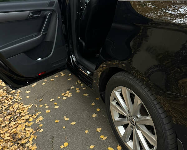 Чорний Фольксваген Пассат, об'ємом двигуна 1.97 л та пробігом 336 тис. км за 11000 $, фото 12 на Automoto.ua