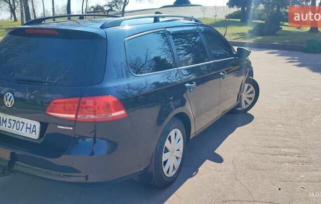 Чорний Фольксваген Пассат, об'ємом двигуна 1.6 л та пробігом 325 тис. км за 9100 $, фото 4 на Automoto.ua