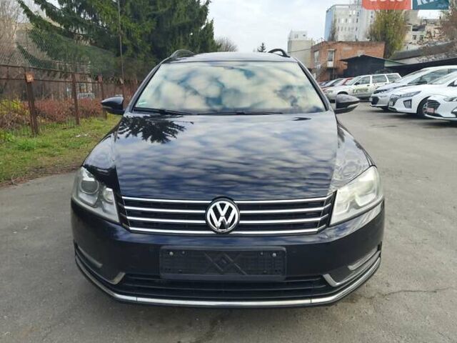 Черный Фольксваген Пассат, объемом двигателя 1.8 л и пробегом 165 тыс. км за 10799 $, фото 1 на Automoto.ua