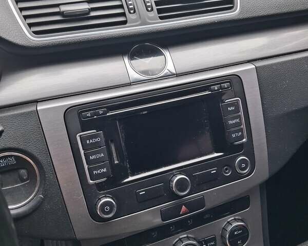 Чорний Фольксваген Пассат, об'ємом двигуна 1.97 л та пробігом 280 тис. км за 11200 $, фото 7 на Automoto.ua