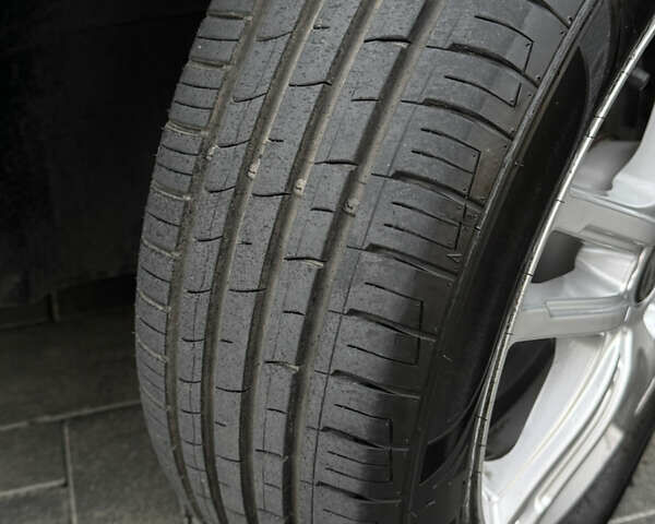 Чорний Фольксваген Пассат, об'ємом двигуна 2 л та пробігом 231 тис. км за 12500 $, фото 75 на Automoto.ua