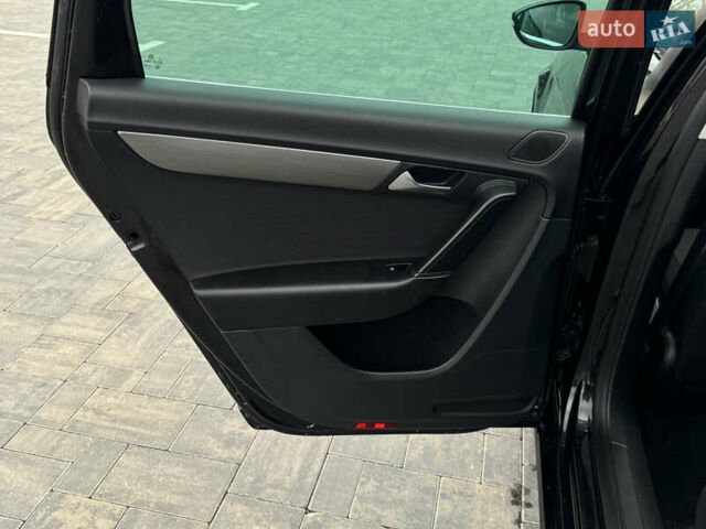 Чорний Фольксваген Пассат, об'ємом двигуна 2 л та пробігом 231 тис. км за 12500 $, фото 21 на Automoto.ua