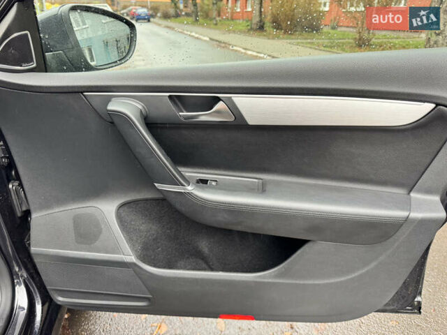 Чорний Фольксваген Пассат, об'ємом двигуна 1.97 л та пробігом 333 тис. км за 10500 $, фото 16 на Automoto.ua