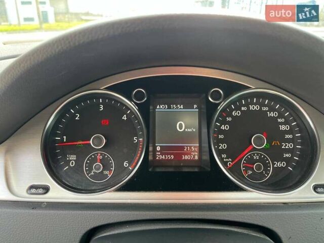 Чорний Фольксваген Пассат, об'ємом двигуна 1.97 л та пробігом 294 тис. км за 13000 $, фото 14 на Automoto.ua