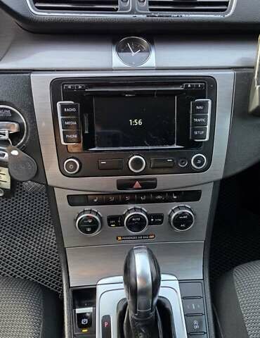 Черный Фольксваген Пассат, объемом двигателя 1.97 л и пробегом 307 тыс. км за 11800 $, фото 6 на Automoto.ua