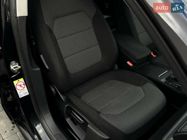 Чорний Фольксваген Пассат, об'ємом двигуна 2 л та пробігом 231 тис. км за 12500 $, фото 37 на Automoto.ua