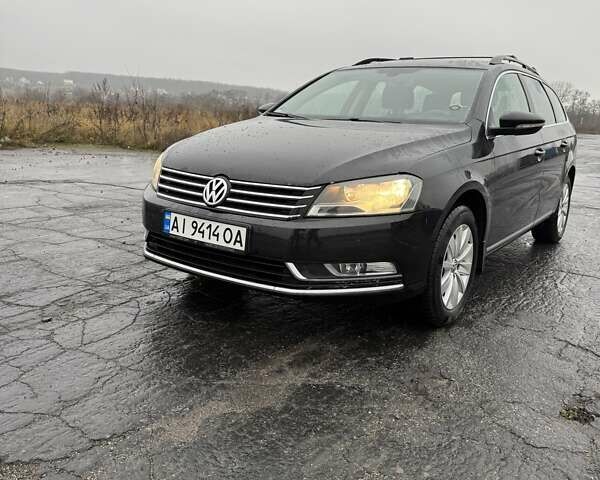 Черный Фольксваген Пассат, объемом двигателя 1.97 л и пробегом 305 тыс. км за 9500 $, фото 1 на Automoto.ua