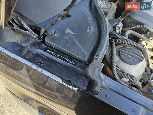 Черный Фольксваген Пассат, объемом двигателя 2 л и пробегом 289 тыс. км за 13700 $, фото 110 на Automoto.ua