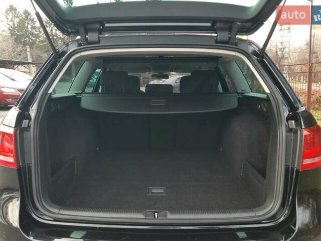 Черный Фольксваген Пассат, объемом двигателя 1.8 л и пробегом 165 тыс. км за 10799 $, фото 20 на Automoto.ua