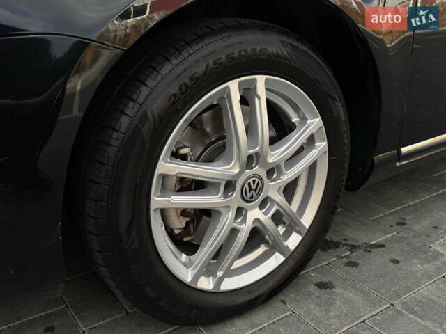 Чорний Фольксваген Пассат, об'ємом двигуна 2 л та пробігом 231 тис. км за 12500 $, фото 73 на Automoto.ua