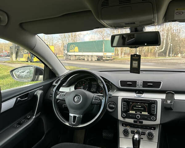 Чорний Фольксваген Пассат, об'ємом двигуна 2 л та пробігом 217 тис. км за 9999 $, фото 13 на Automoto.ua