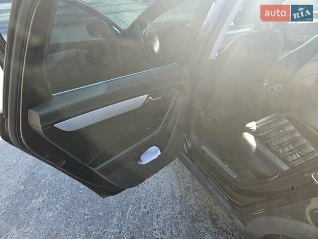 Черный Фольксваген Пассат, объемом двигателя 2 л и пробегом 289 тыс. км за 13700 $, фото 35 на Automoto.ua