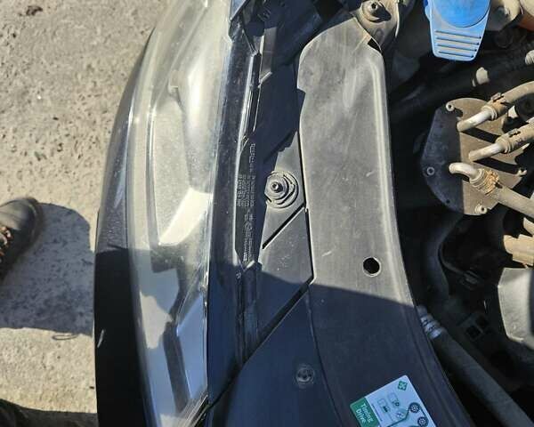 Черный Фольксваген Пассат, объемом двигателя 2 л и пробегом 289 тыс. км за 13700 $, фото 114 на Automoto.ua