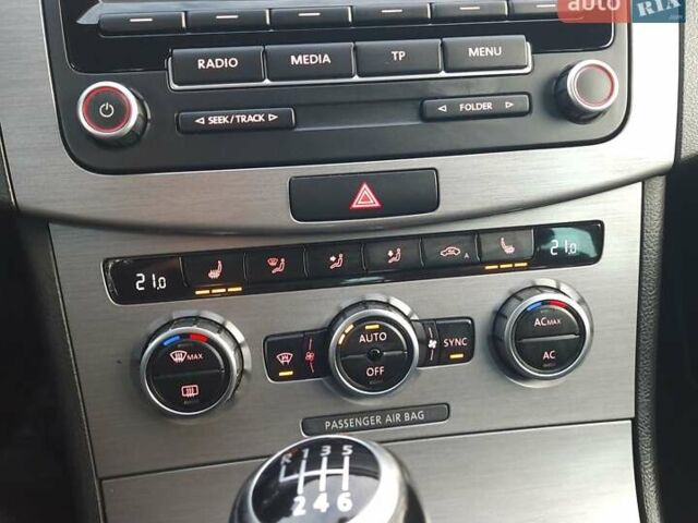 Черный Фольксваген Пассат, объемом двигателя 1.8 л и пробегом 165 тыс. км за 10799 $, фото 69 на Automoto.ua