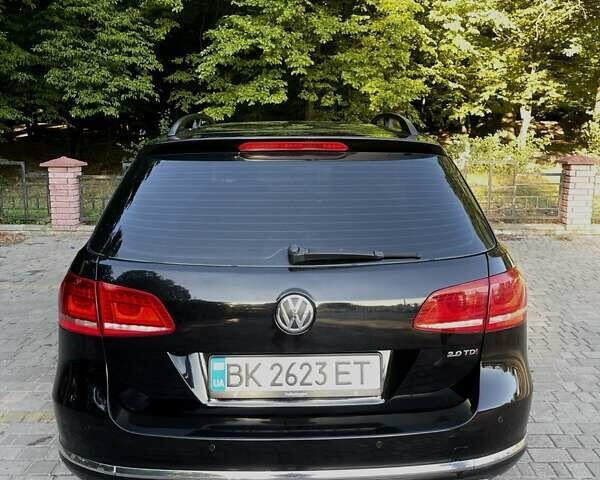 Черный Фольксваген Пассат, объемом двигателя 1.97 л и пробегом 309 тыс. км за 8900 $, фото 5 на Automoto.ua