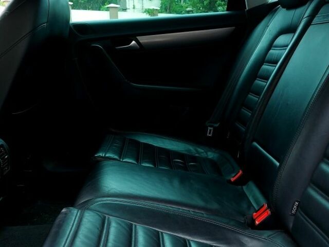 Черный Фольксваген Пассат, объемом двигателя 1.4 л и пробегом 243 тыс. км за 9000 $, фото 9 на Automoto.ua