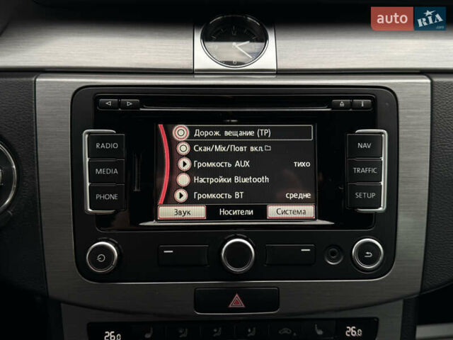 Чорний Фольксваген Пассат, об'ємом двигуна 2 л та пробігом 231 тис. км за 12500 $, фото 54 на Automoto.ua