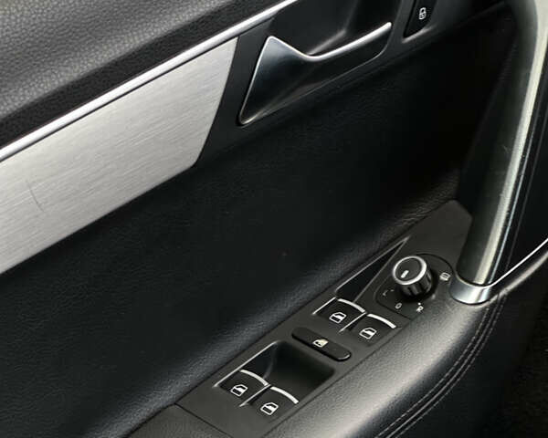 Чорний Фольксваген Пассат, об'ємом двигуна 2 л та пробігом 217 тис. км за 9999 $, фото 11 на Automoto.ua